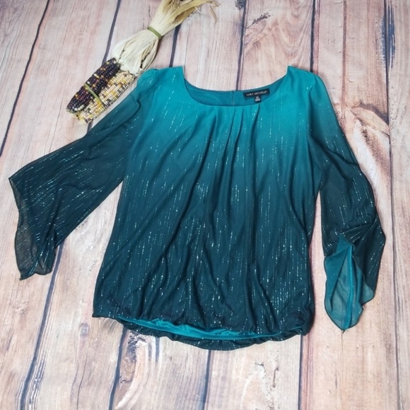 sara michelle Tops - Sara Michelle emerald green shimmering top blouse